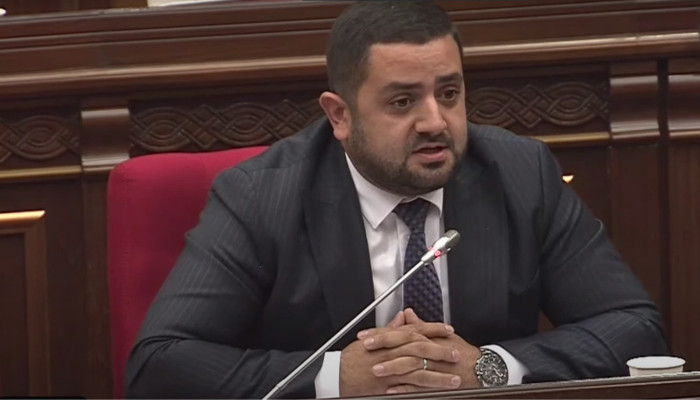 Եկեղեցին երկար կյանք չի ունենա, քանի որ հանքափոսում է, այնտեղ պայթեցումներ են տեղի ունենում. Դավիթ Դանիելյան