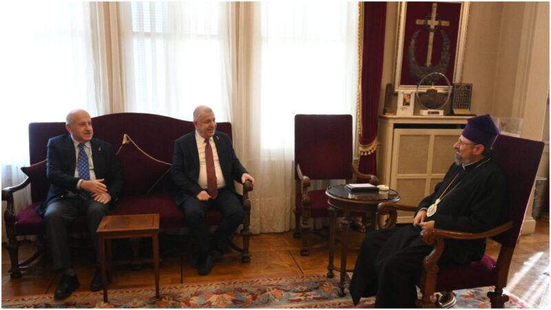 Թուրքիայի ընդդիմադիր կուսակցության առաջնորդը հանդիպել է Պոլսո հայոց պատրիարքին
