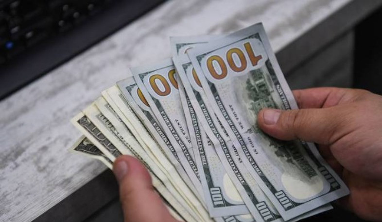 Երիտասարդների մոտ կեղծ 100-դոլարանոցներ են հայտնաբերվել