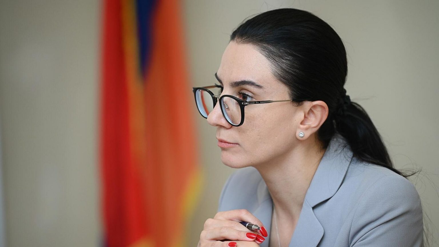 Աննա Վարդապետյանը պահանջել է «մարտի 1-ի» գործը դնել իր սեղանին. «Ժողովուրդ»