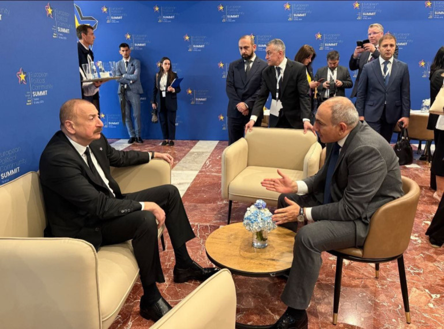 ՀՀ-ն երբեւէ որեւէ մեկի հետ չի քննարկել, չի քննարկում եւ չի քննարկելու Ադրբեջանի նախագահի նշած անվանաբանությունը եւ դրանից բխող տրամաբանությունը. Վարչապետի խոսնակ