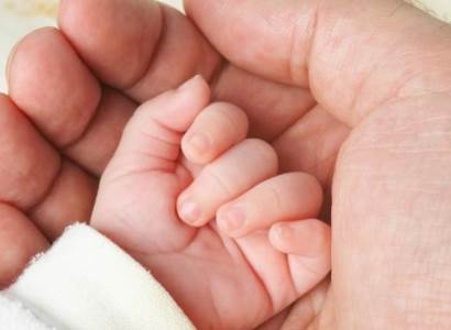  Կորոնավիրուսով վարակված 2 ամսական երեխան իր մայրիկի հետ դուրս է գրվել հիվանդանոցից 