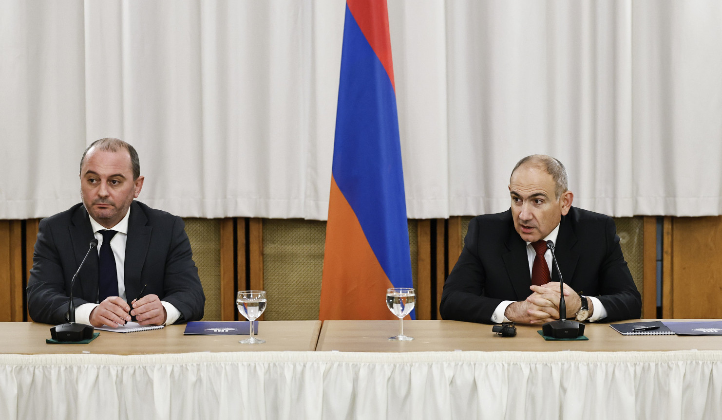 Նիկոլ Փաշինյանը հանդիպում է ունեցել Համբուրգի հայ համայնքի ներկայացուցիչների հետ