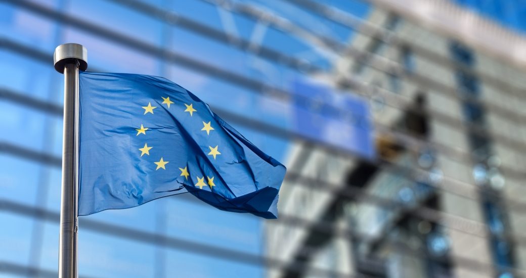 ЕС хочет ввести санкции против 55 компаний и 60 лиц, в том числе против бывшего охранника Путина