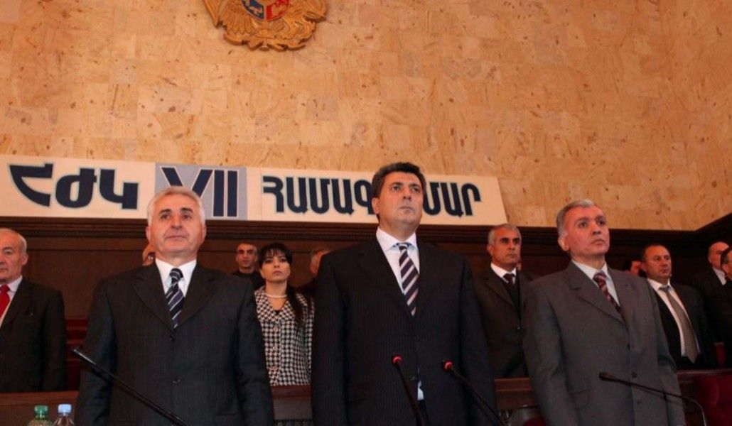 Բոլորիս պարտքն է կանգնել Հայոց բանակի թիկունքին. ՀԺԿ հայտարարությունը