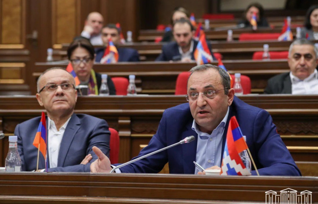 Ավարտվել է Սեյրան Օհանյանի, Արծվիկ Մինասյանի և ևս 4 անձի վերաբերյալ քրեական վարույթի նախաքննությունը