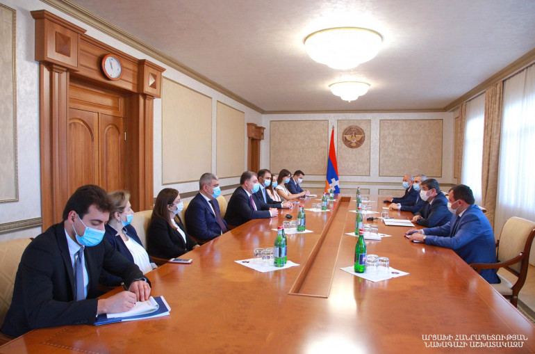 Արցախի նախագահն ընդունել է ՀՀ ԱԳՆ պատվիրակությանը. քննարկվել է արտաքին քաղաքականությանը վերաբերող հարցերի լայն շրջանակ
