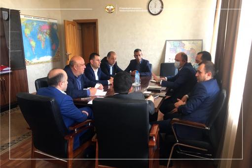 «Արցախանտառ» ՊՈԱԿ-ին նվիրաբերել 100 000 տնկի․ ՇՄ նախարարը Արցախում է եղել
