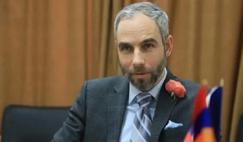Դեսպան Պիրունչիկը հայերենով շնորհավորել է Հանրապետության տոնի կապակցությամբ