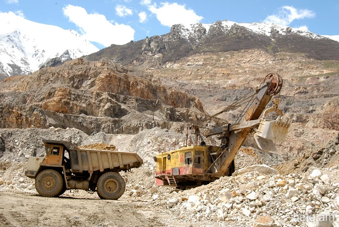 Սոթքի ոսկու հանքի աշխատակիցների բողոքի ակցիան (ուղիղ)