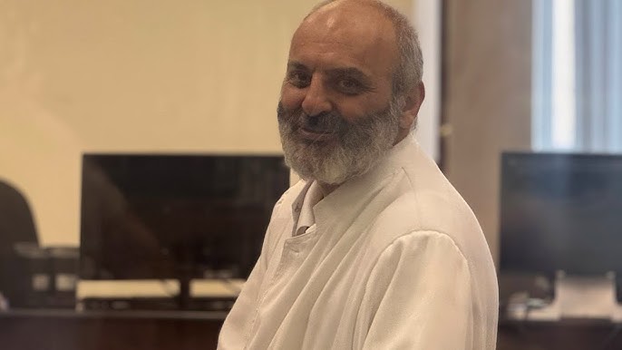 «Անհետաձգելի բնույթի միջնորդություն ունեմ». Բագրատ Սրբազանի գործով դատարանն անցավ դռնփակ քննության