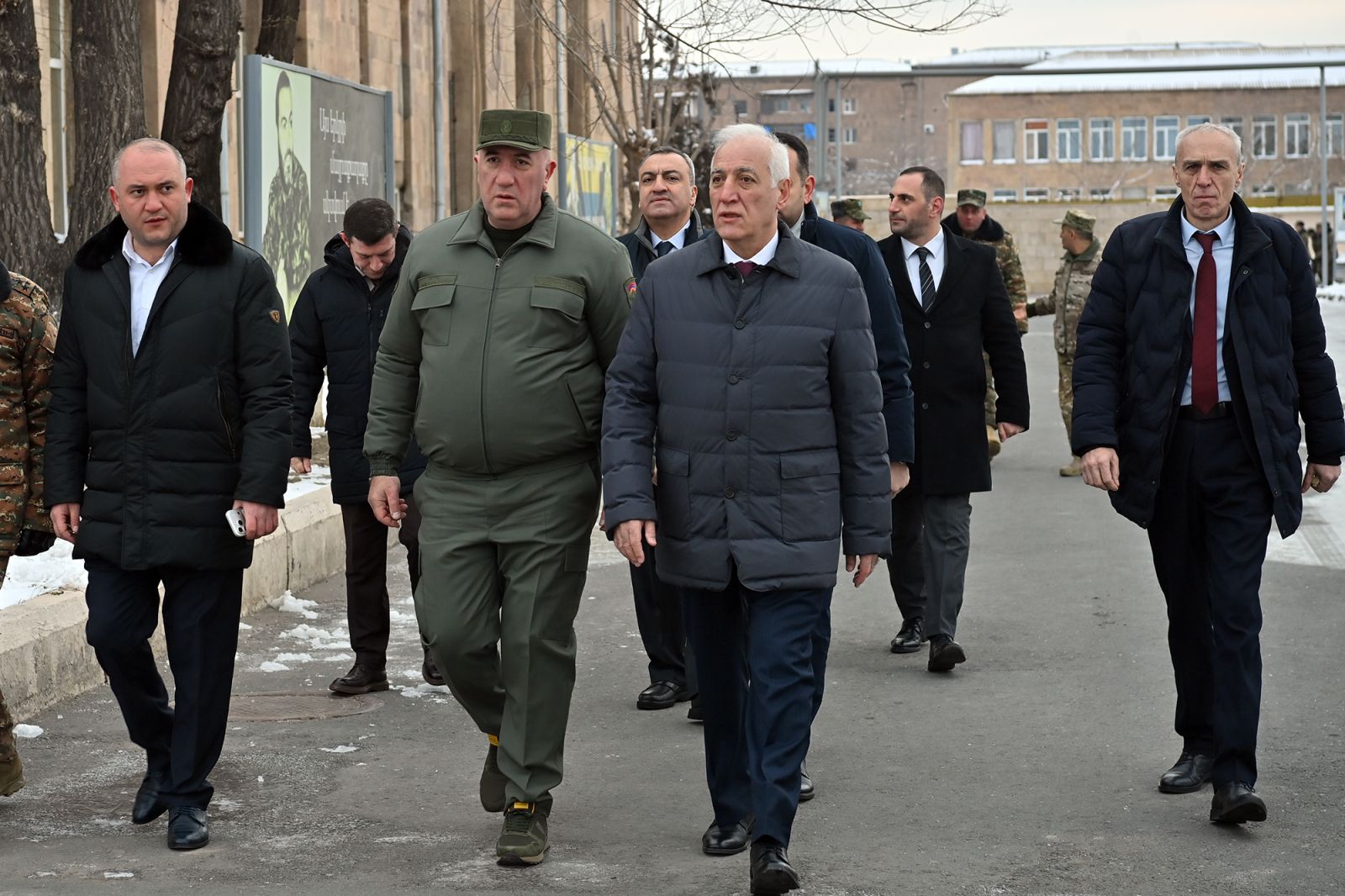 Վահագն Խաչատուրյանն այցելել է զորամաս