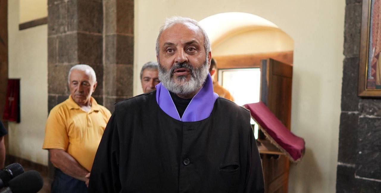 Հստակ կերպով գնացել են ուղերձ հղեն Ադրբեջանին, ասեն` տե՛ս, ասածներդ սրբորեն կատարել ենք. Բագրատ Սրբազանը՝ իշխանությունների մասին