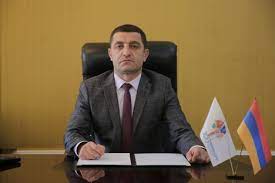 Գյումրու փոխքաղաքապետը մեկ միլիոն դոլարից ավելի սպառողական վարկ է ստացել. «Հրապարակ»