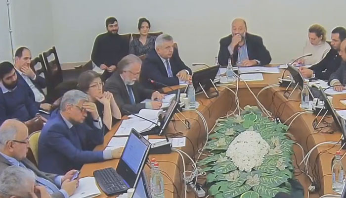 Մեկնարկել է տարածքային կառավարման, տեղական ինքնակառավարման, գյուղատնտեսության եւ բնապահպանության հարցերի մշտական հանձնաժողովի նիտը․ ուղիղ