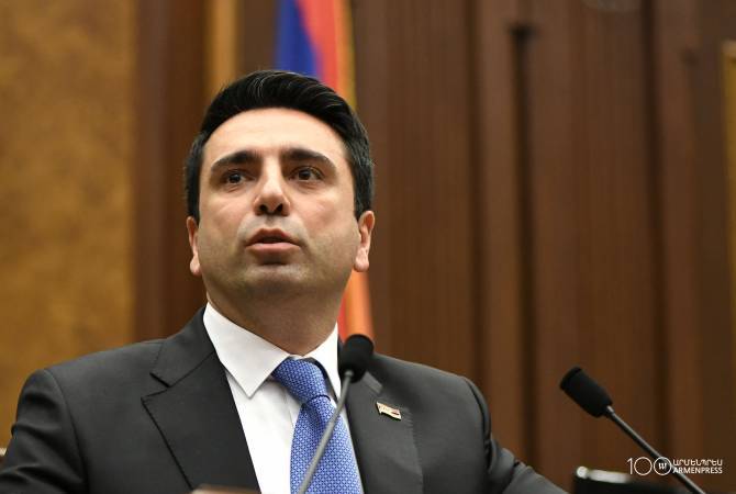 Вице-спикер армянского парламента строго осудил факт осквернения памятника жертвам геноцида армян и евреев