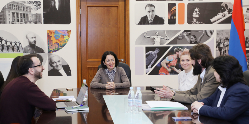Նախարարը հանդիպել է «Դասավանդի՛ր հանուն Հայաստանի» հիմնադրամի ներկայացուցիչներին