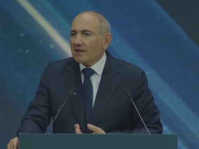 Նիկոլ Փաշինյանը ճեպազրույց է տալիս` ուղիղ