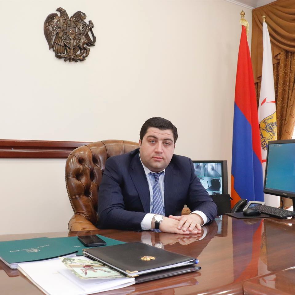 Արաբկիրի՝ մեկ տարի առաջ կալանավորված թաղապետ Արամ Ազատյանը վերադարձել է աշխատանքի