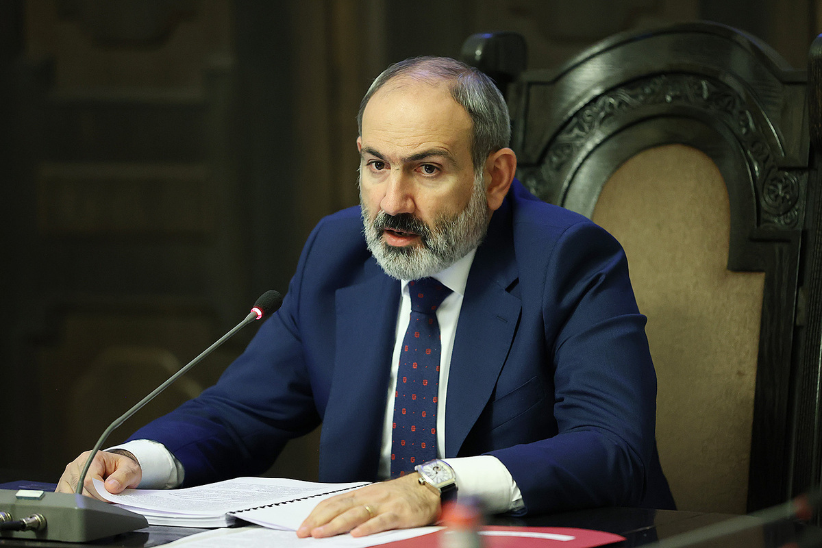 Пашинян опровергает информацию о переброске наемников в Украину через территорию Армении