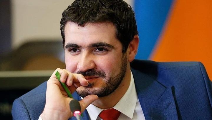 Եթե ընդդիմադիրներն են կոչ անում ուժով բացել Լաչինի միջանցքը, ուրեմն դա չպետք է անել․ ՔՊ-ական