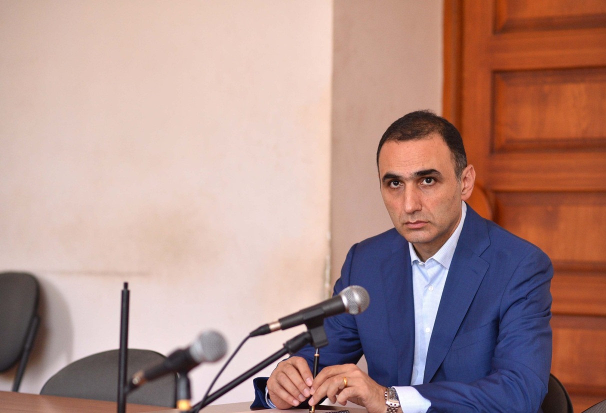 ՀՀ քննչական կոմիտեն մանրամասներ է ներկայացրել Ավետիք Չալաբյանի գործի վերաբերյալ