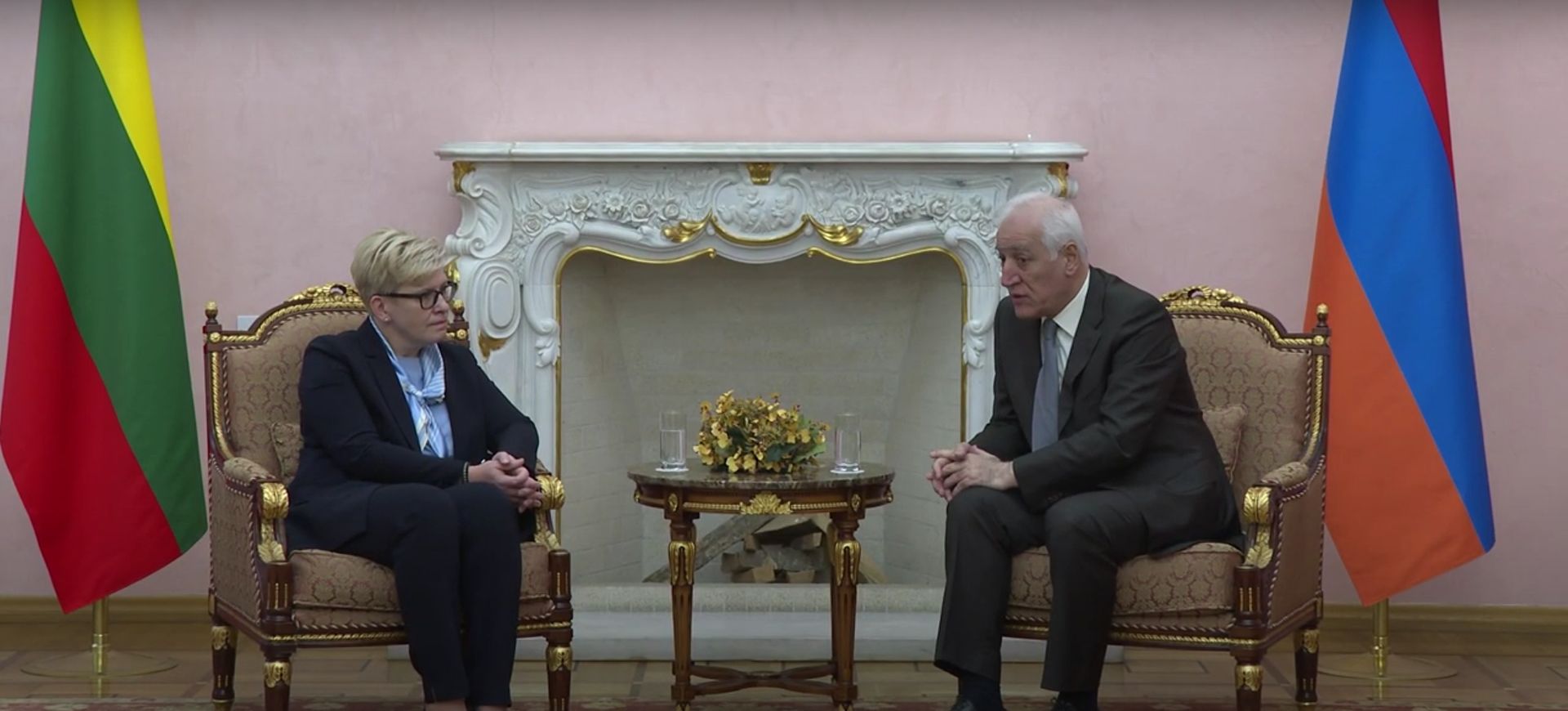 Վահագն Խաչատուրյանը նախագահական նստավայրում հանդիպել է Լիտվայի Հանրապետության վարչապետի հետ