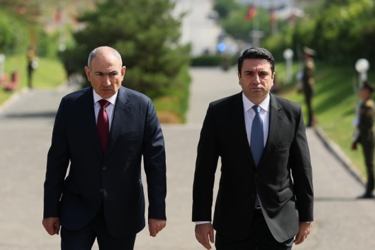 Վարչապետը կարող է պատերազմի կանխատեսում անել. Ալեն Սիմոնյան