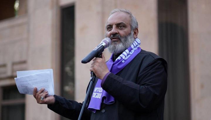 Ինչու է Բագրատ Սրբազանը հայտնվել հիվանդանոցում. շարժումը հայտարարություն է տարածել