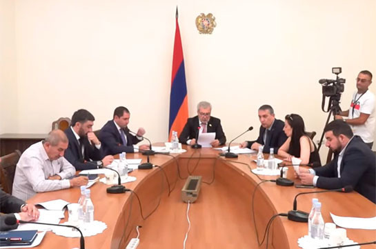 Այդպես էլ չհասկացանք, թե ով էր ղեկավարում 44-օրյա պատերազմը, վերջում պարզվեց՝ վարչապետն է