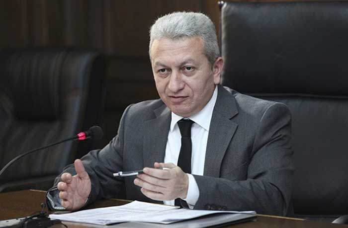 Պարգևավճարների չլինելը կարող է հանգեցնել հանրային ծառայության որակի փոփոխության. Ջանջուղազյան