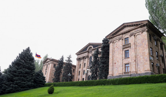ԱԺ-ում կշարունակեն քննարկել 2023թ․-ի պետական բյուջեի կատարման մասին հաշվետվությունը. ովքե՞ր կմասնակցեն նիստին․ «Ժողովուրդ»