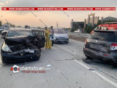Արարատի մարզում բախվել են երիտասարդ աղջիկների 2 Nissan Tiida-ներն և Suzuki-ն, կան վիրավորներ