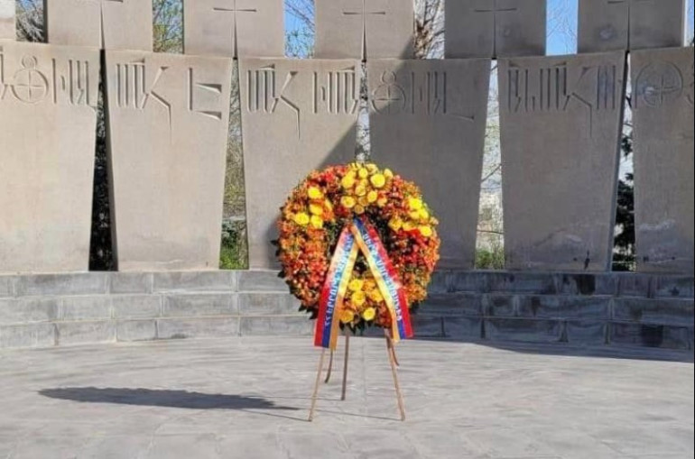 Սերժ Սարգսյանի անունից հարգանքի տուրք է մատուցվել ապրիլյան քառօրյա պատերազմի հերոսների հիշատակին