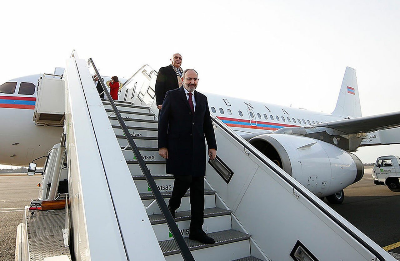 Премьер-министр Никол Пашинян отбыл с однодневным рабочим визитом в Грузию