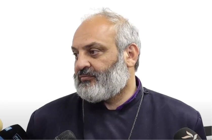 Մի քանի օր առաջ ուրիշներին մեղադրում էին ՌԴ գործակալ լինելու մեջ, այսօր վազելով գնացել էր Ռուսաստան. Բագրատ Սրբազան