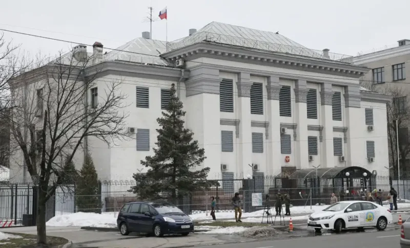 Մոսկվայում տուգանել են Ուկրաինայի դեսպանությանը