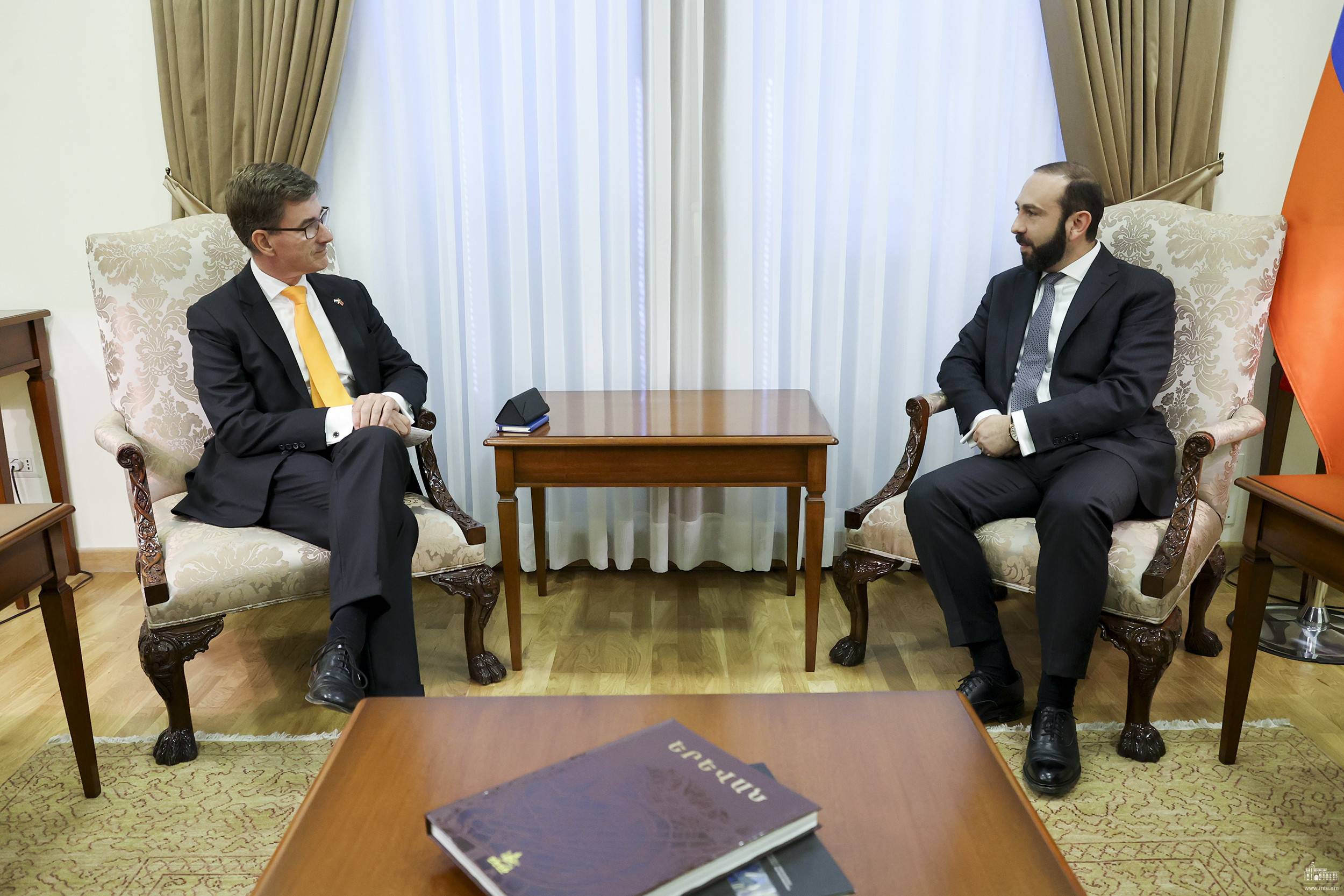 На встрече с послом Шермерсом Мирзоян подчеркнул актуальность шагов по снятию блокады Лачинского коридора