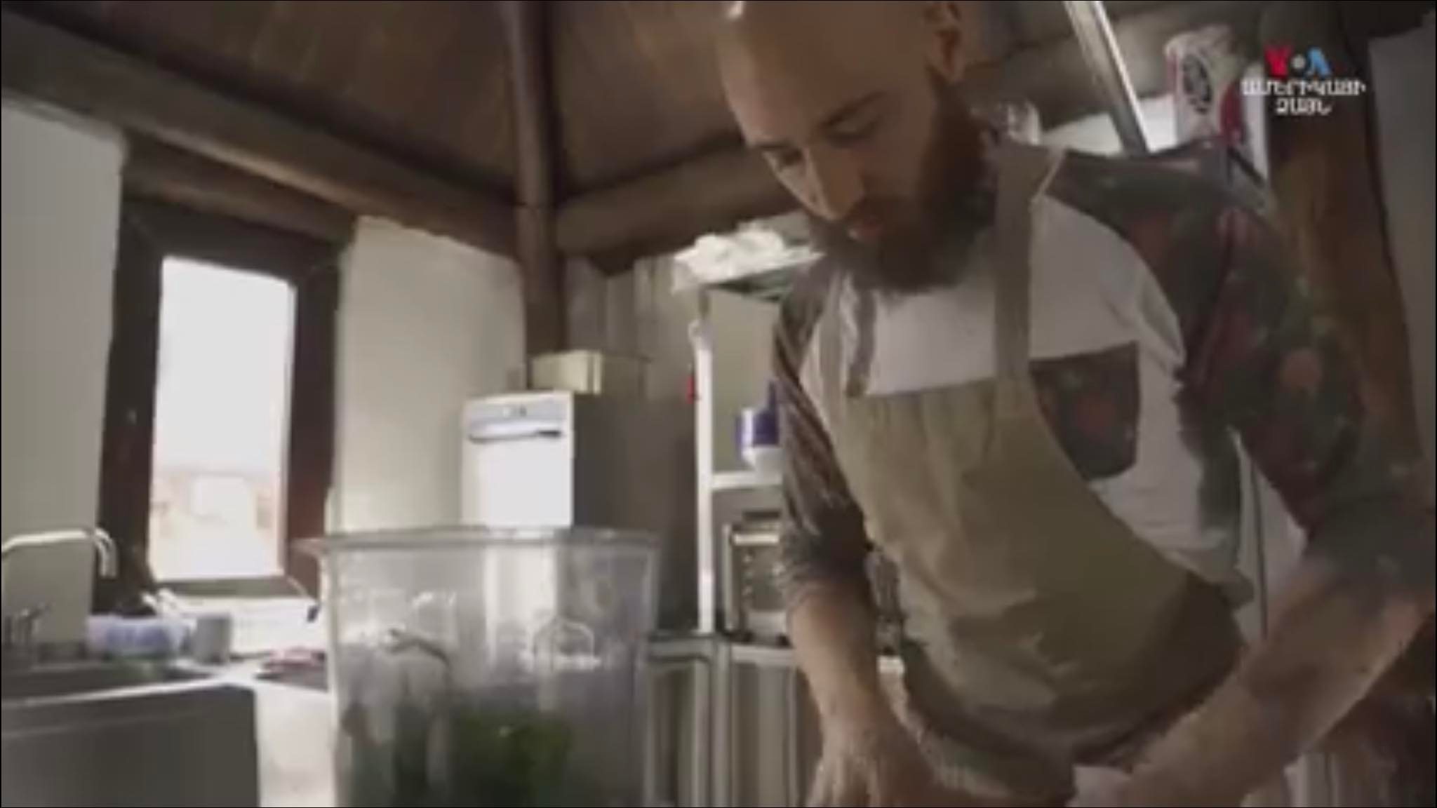 Ռուս խոհարարի երազանքներն իրականանում են Հայաստանում (տեսանյութ)