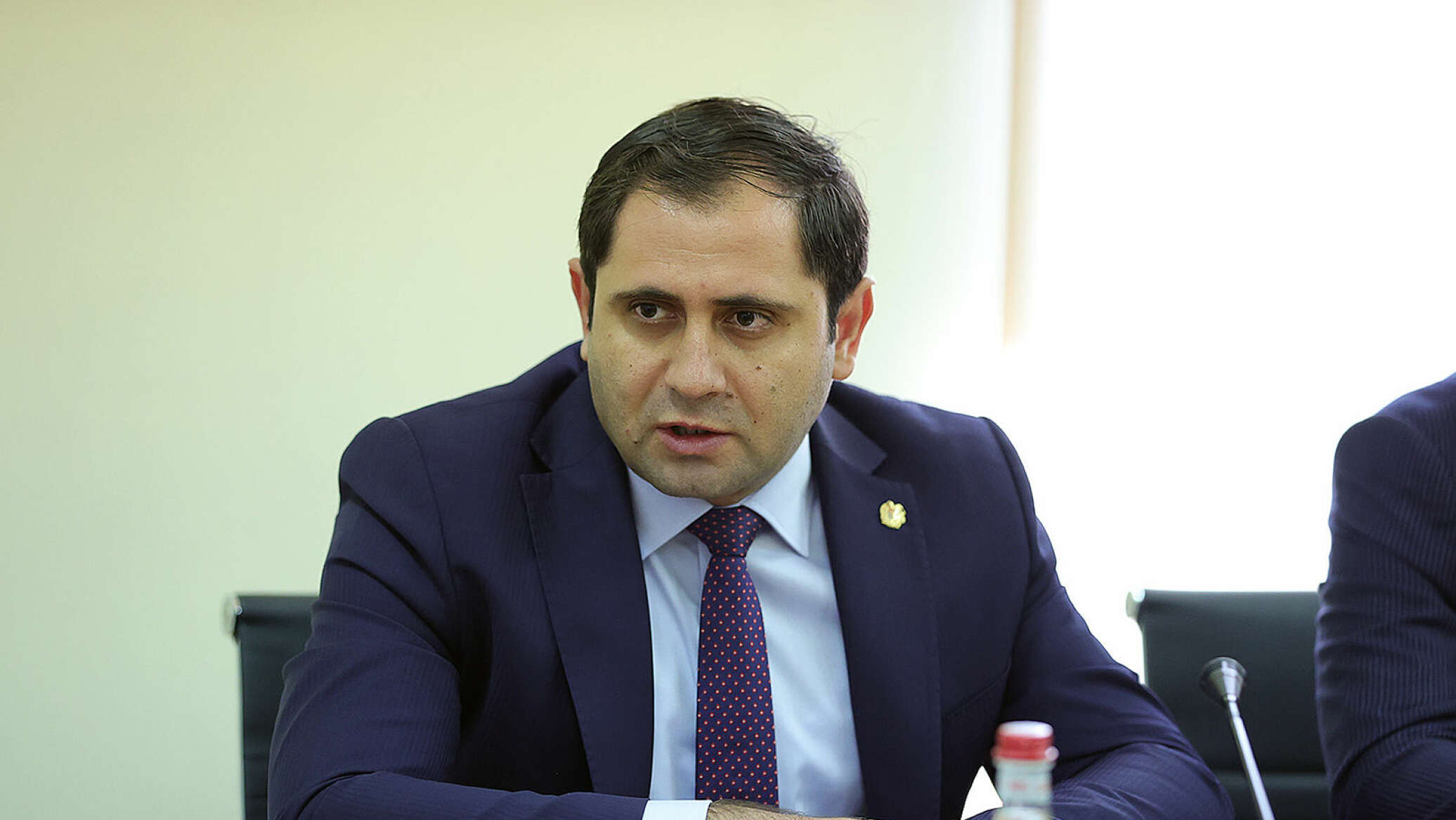 Իրանցի վարորդներն ազատ կարձակվեն 3-օրյա ժամկետում. ՀՀ-ն Իրանի համար կմնա տարանցիկ երկիր. Պապիկյան