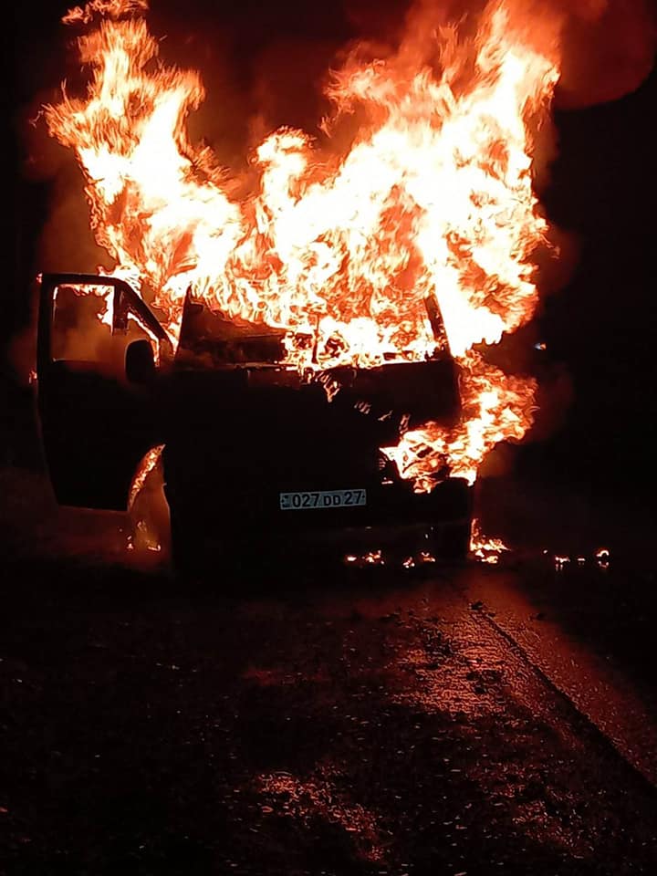 Ստեփանակերտ-Ասկերան ավտոճանապարհին ավտոմեքենա է այրվել