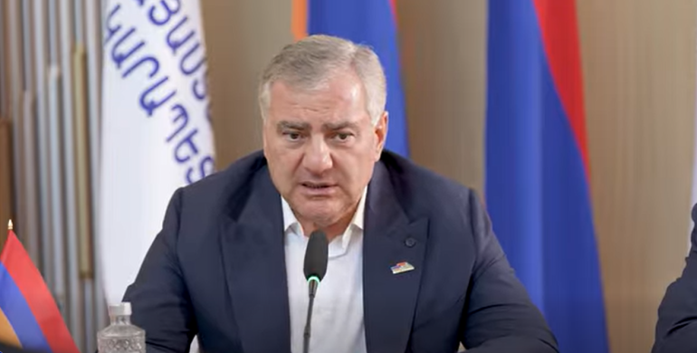 Բոլոր հայրենասեր ուժերը պետք է համախմբվեն, սա իշխանության կռիվ չէ, հայապահպանության կռիվ է․ Սամվել Կարապետյան (տեսանյութ)