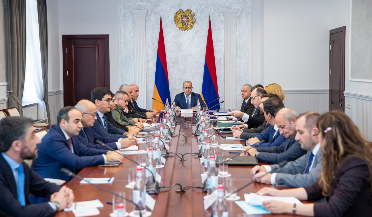 ԱԱԾ տնօրենի գլխավորությամբ տեղի է ունեցել Գերիների, պատանդների և անհայտ կորած անձանց հարցերով զբաղվող միջգերատեսչական հանձնաժողովի նիստ