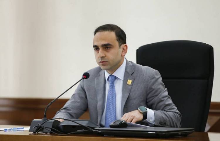  Բյուջեից գումար՝ առեւտրային կազմակերպությանը. «Հրապարակ»