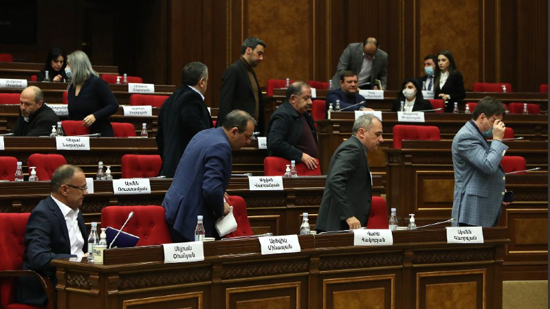 ԱԺ-ում հայտարարությունների ժամ է. ընդդիմությունը մասնակցում է նիստին (ուղիղ)