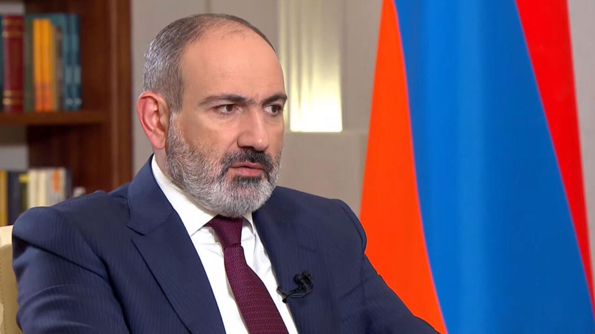Закрытие Лачинского коридора означает обречение армян Нагорного Карабаха на геноцид по трем различным сценариям: Пашинян