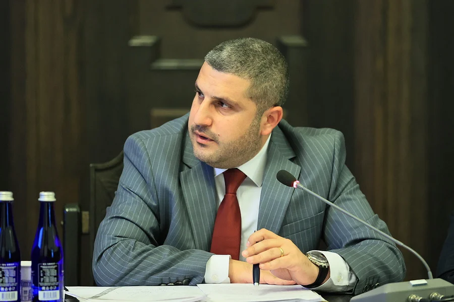 Հորդորում եմ քաղաքացիներին, Գառնիկ Դանիելյանին և այլոց դիմելուց բացի, զուգահեռ դիմել իրավապահ մարմիններին. Արմեն Փամբուխչյան