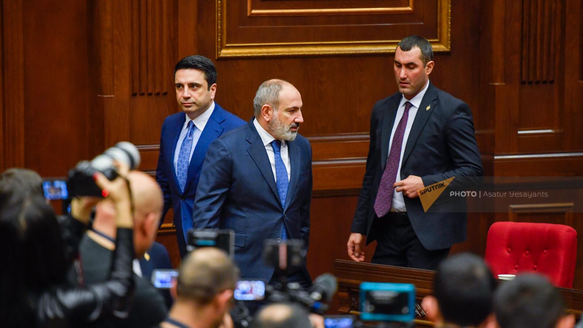 Спикер парламента: Сегодняшняя власть Армении заложила самые большие краеугольные камни в независимость