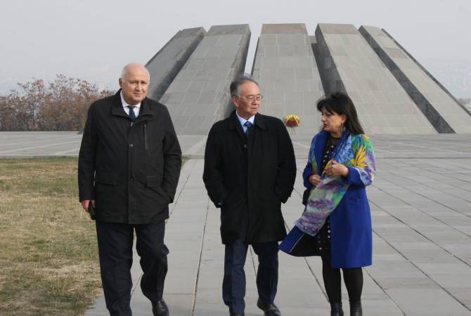 «Սինոփսիս»-ի նախագահ Չի-Ֆուն Չանը հարգանքի տուրք է մատուցել Հայոց ցեղասպանության նահատակների հիշատակին