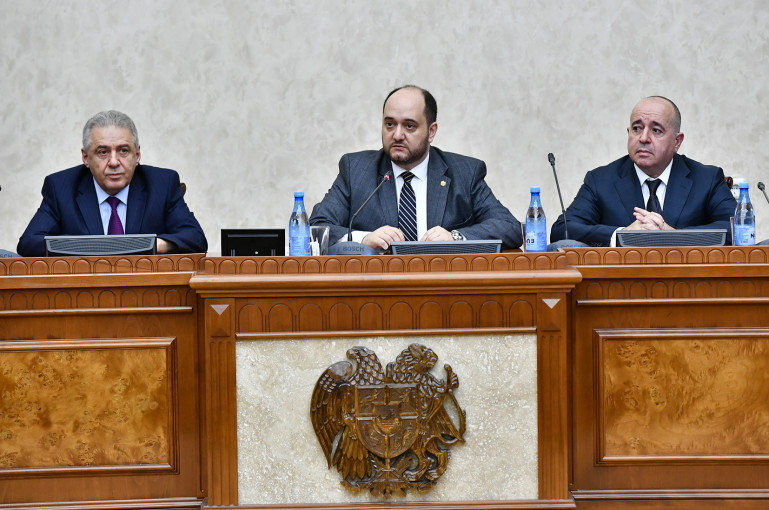 Реформы будут довольно быстрыми: претендент на пост министра обороны Аршак Карапетян обещает